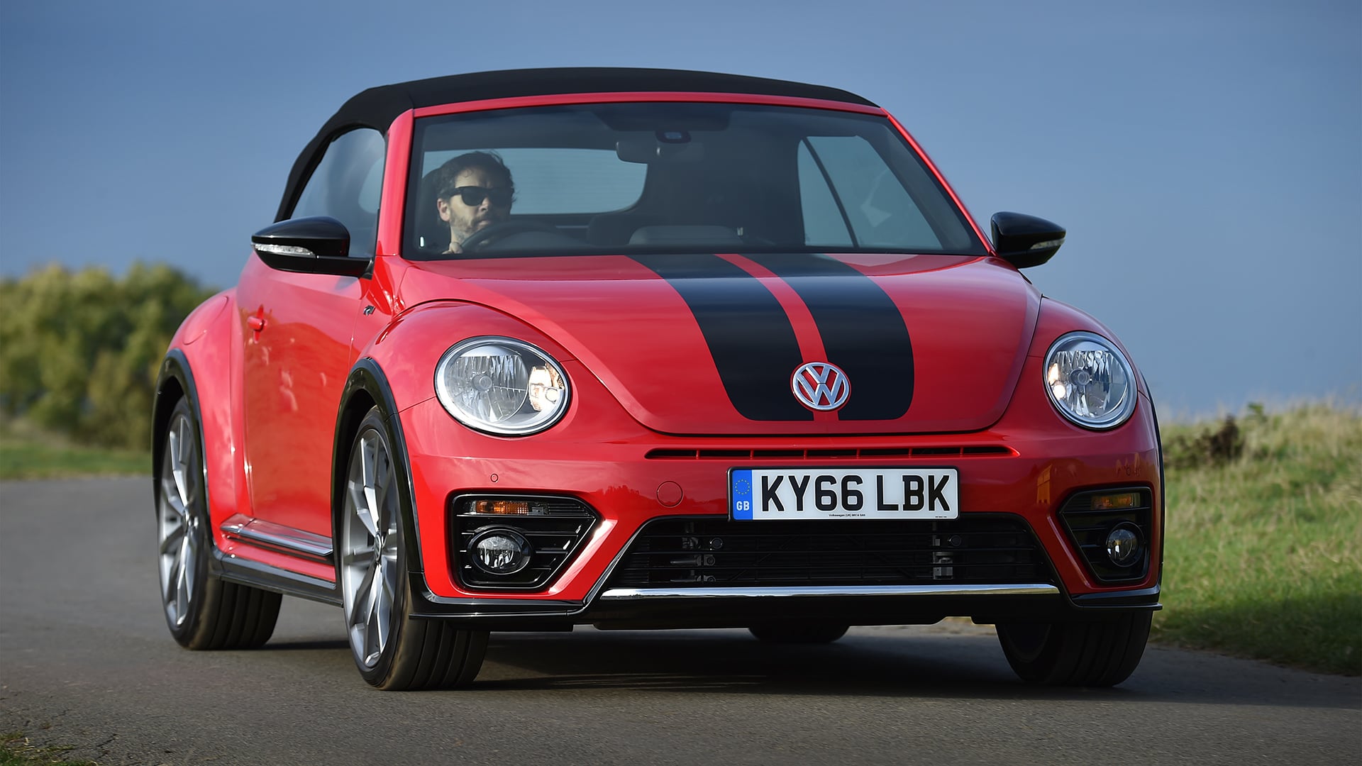 Volkswagen beetle 2016